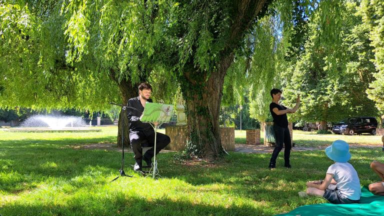 Photo du contes dits du bout des doigts à Condé-Sainte-Libiaire 